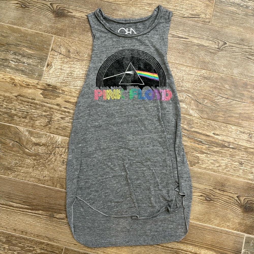 Pink Floyd tank top. Size xs. Brand is Chaser.